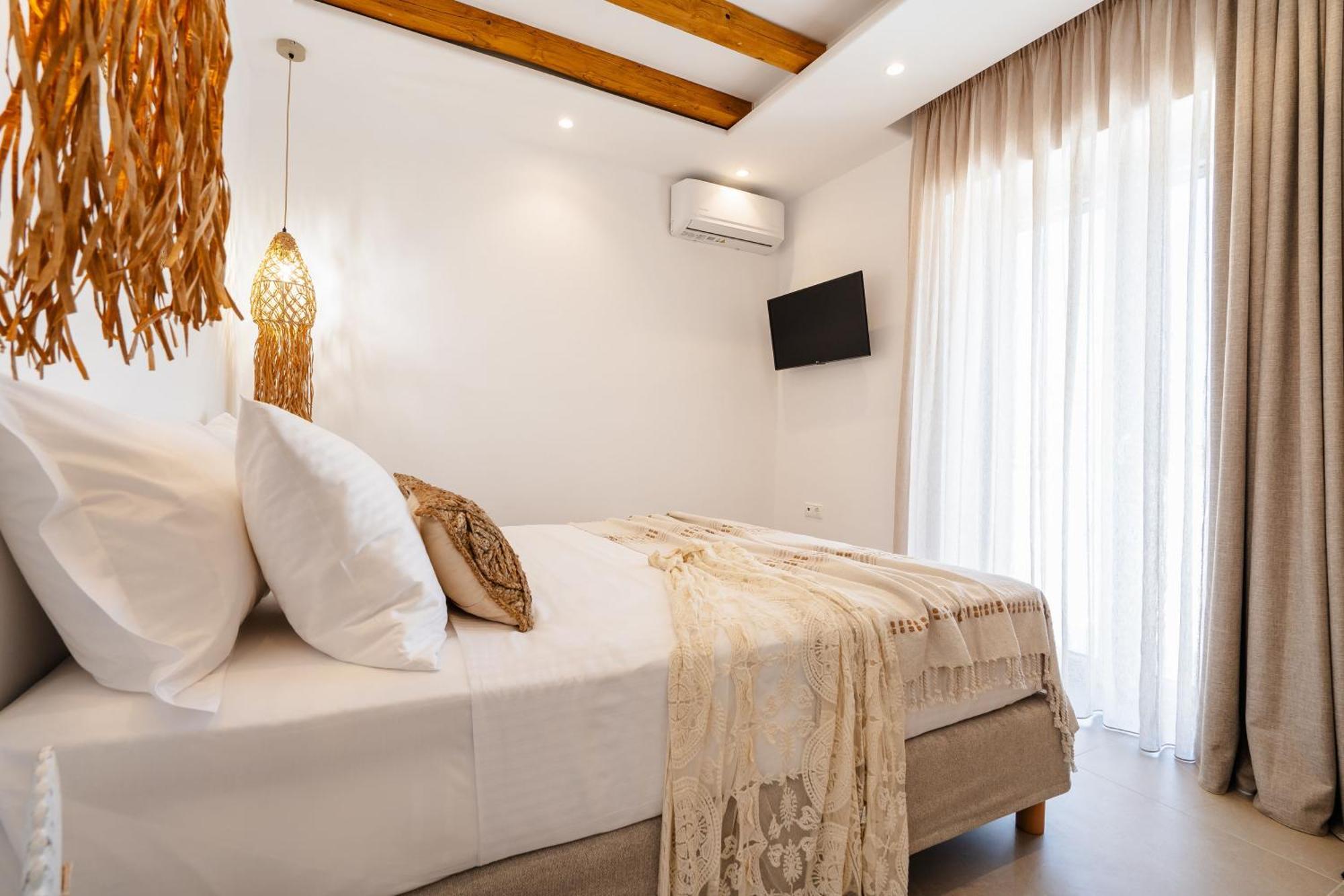 Agia Anna  Nymphee Luxury Villas מראה חיצוני תמונה